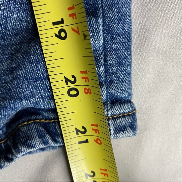 Mountain Ridge Mens 5 Pocket Bermuda Jean Shorts Size 34 Stretch Comfort Summer - Picture 8 of 9